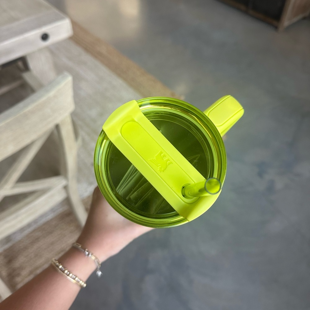 SOLD Starbucks Stanley Cup Lime Green - Picture 3 of 3